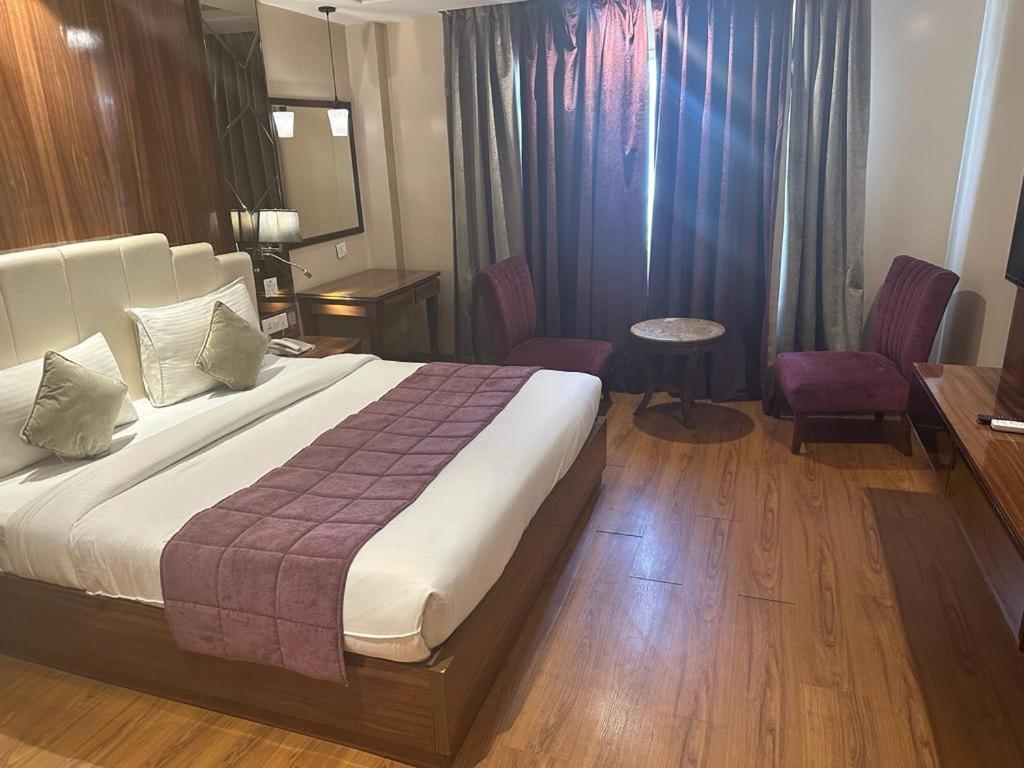 Airport Hotel Ramhan Palace Mahipalpur Nueva Delhi Exterior foto