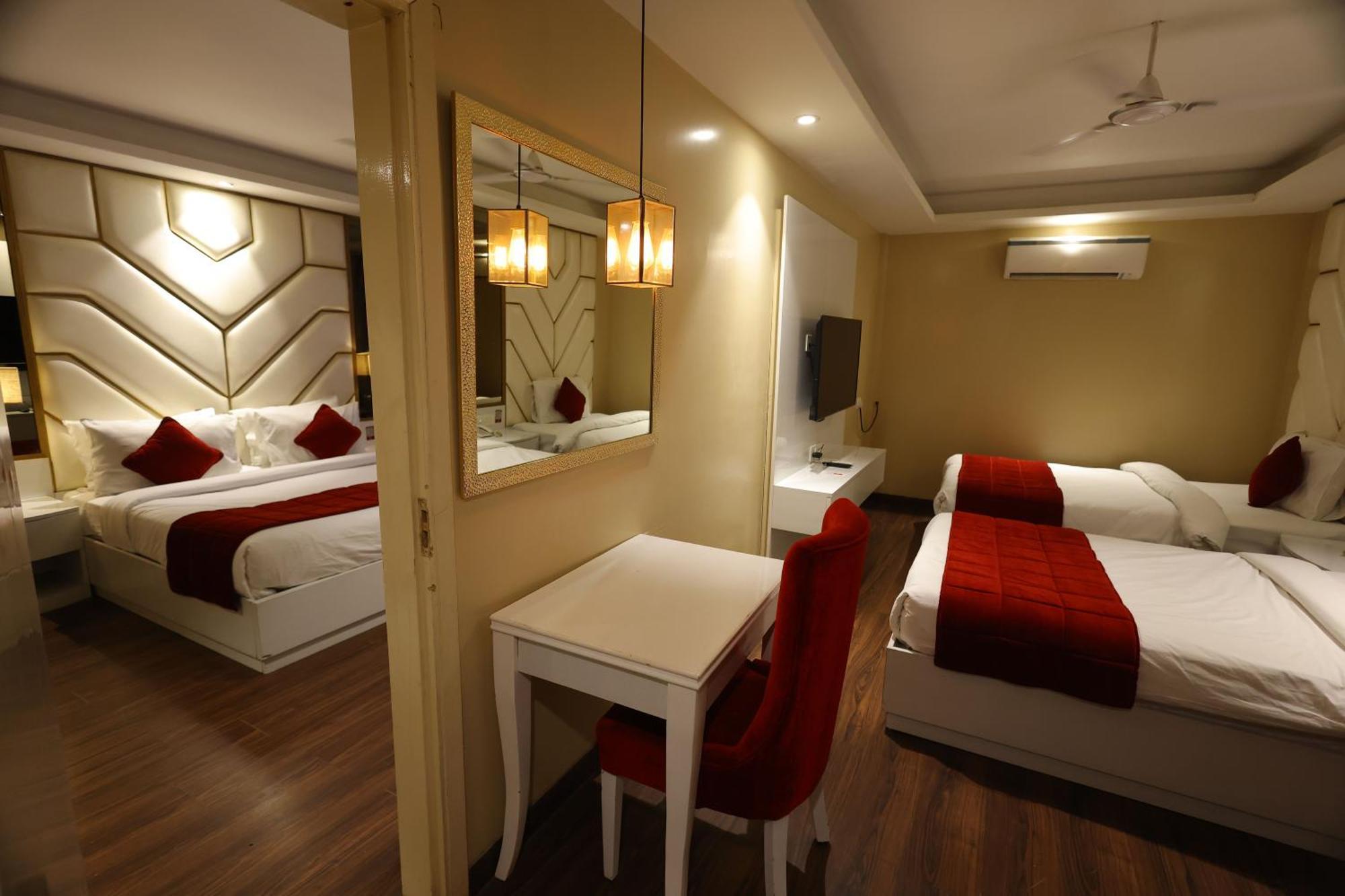Airport Hotel Ramhan Palace Mahipalpur Nueva Delhi Exterior foto