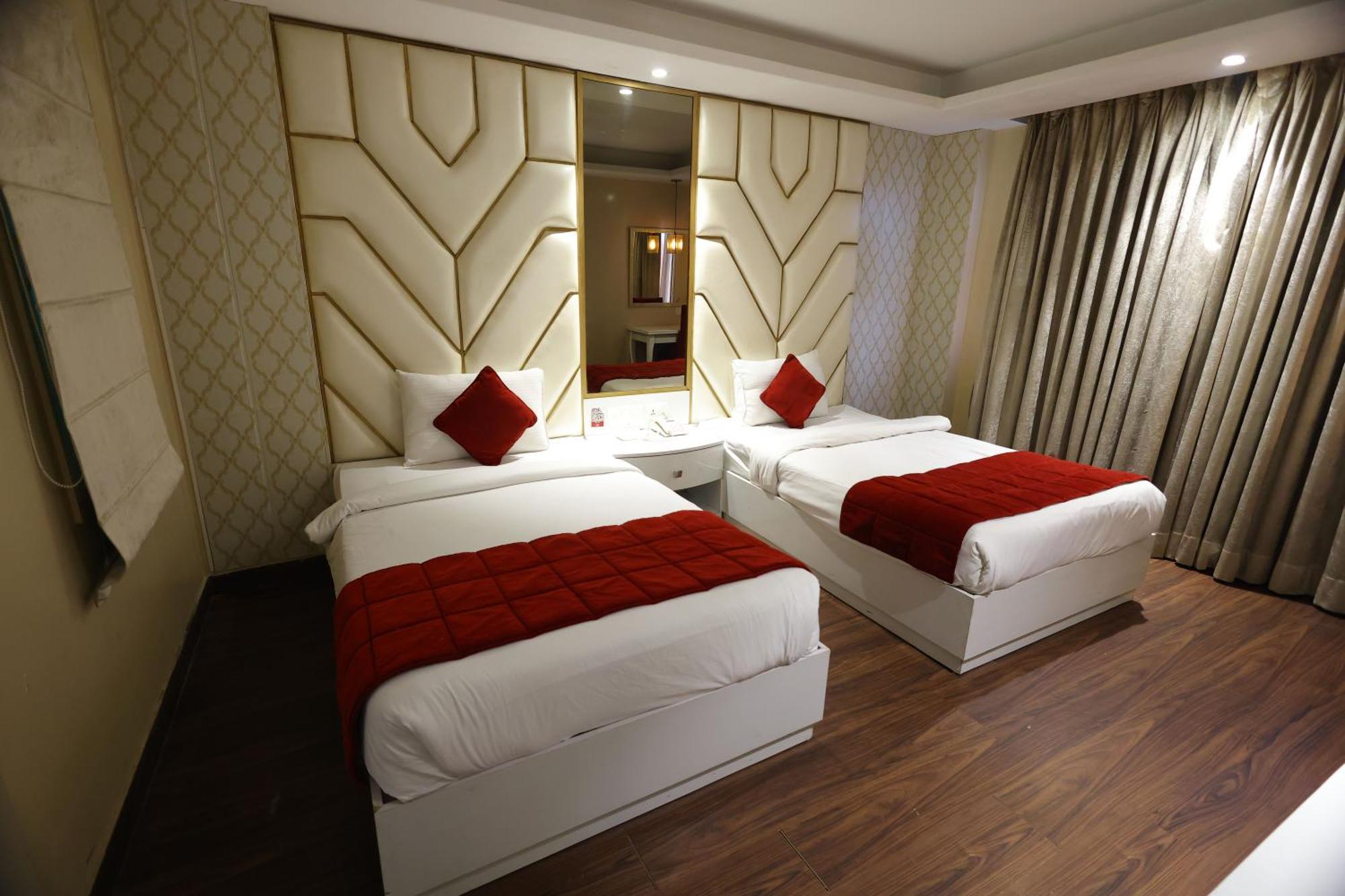 Airport Hotel Ramhan Palace Mahipalpur Nueva Delhi Exterior foto