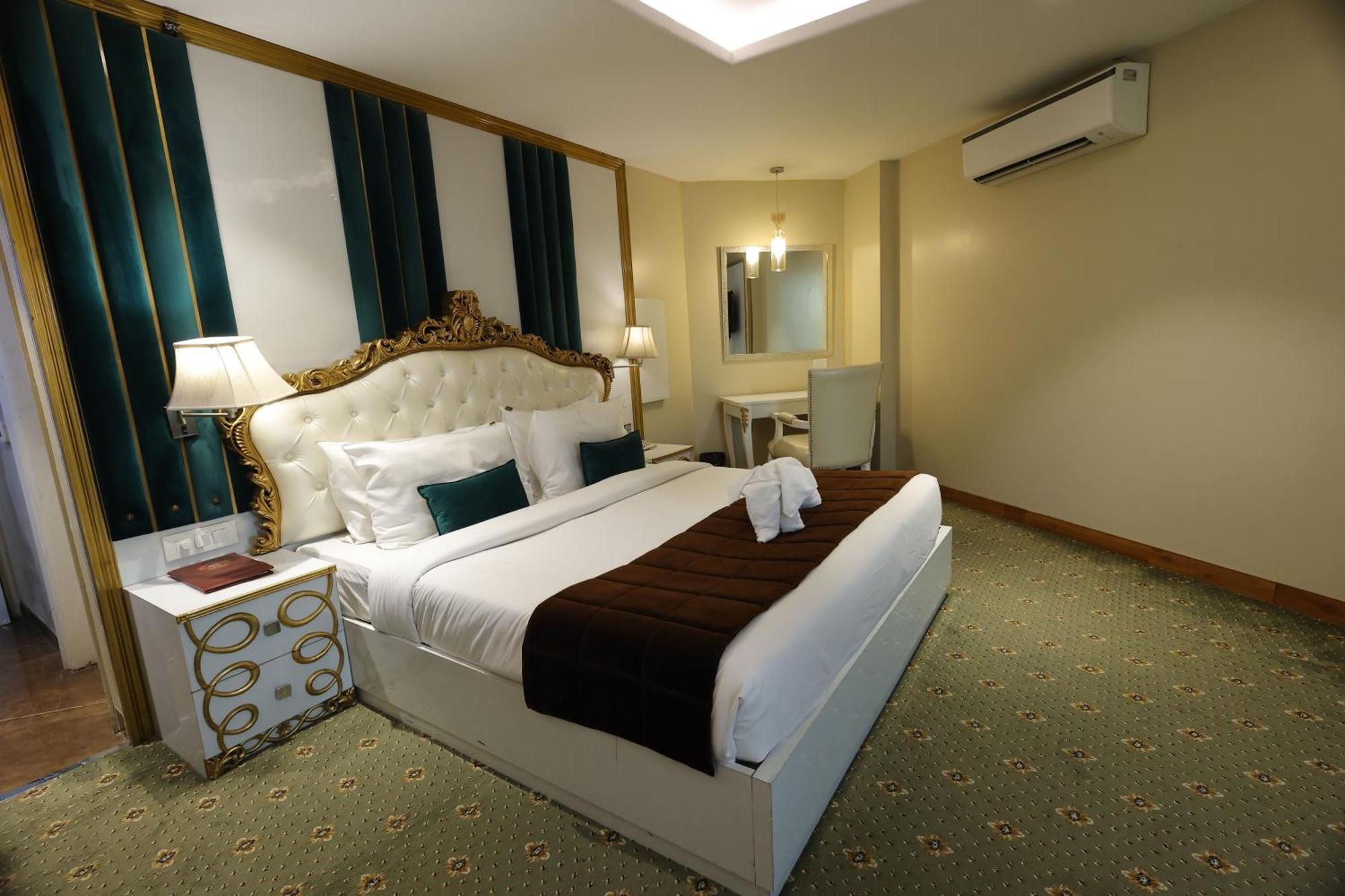 Airport Hotel Ramhan Palace Mahipalpur Nueva Delhi Exterior foto