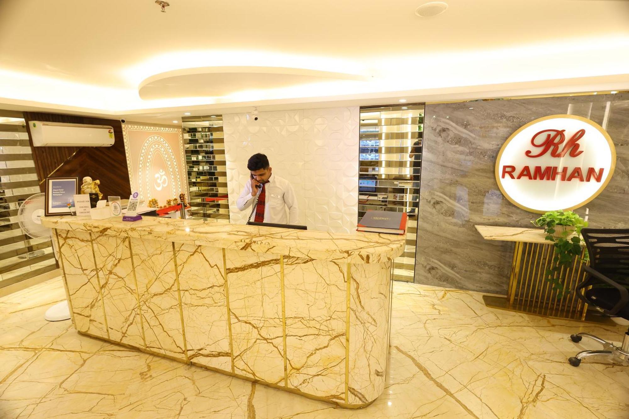 Airport Hotel Ramhan Palace Mahipalpur Nueva Delhi Exterior foto