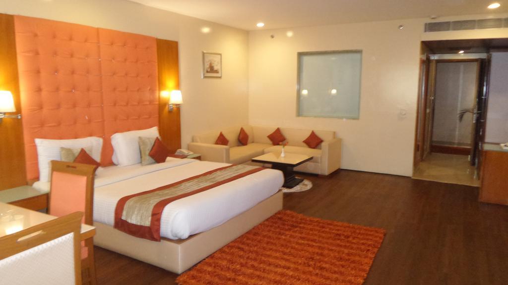 Airport Hotel Ramhan Palace Mahipalpur Nueva Delhi Exterior foto